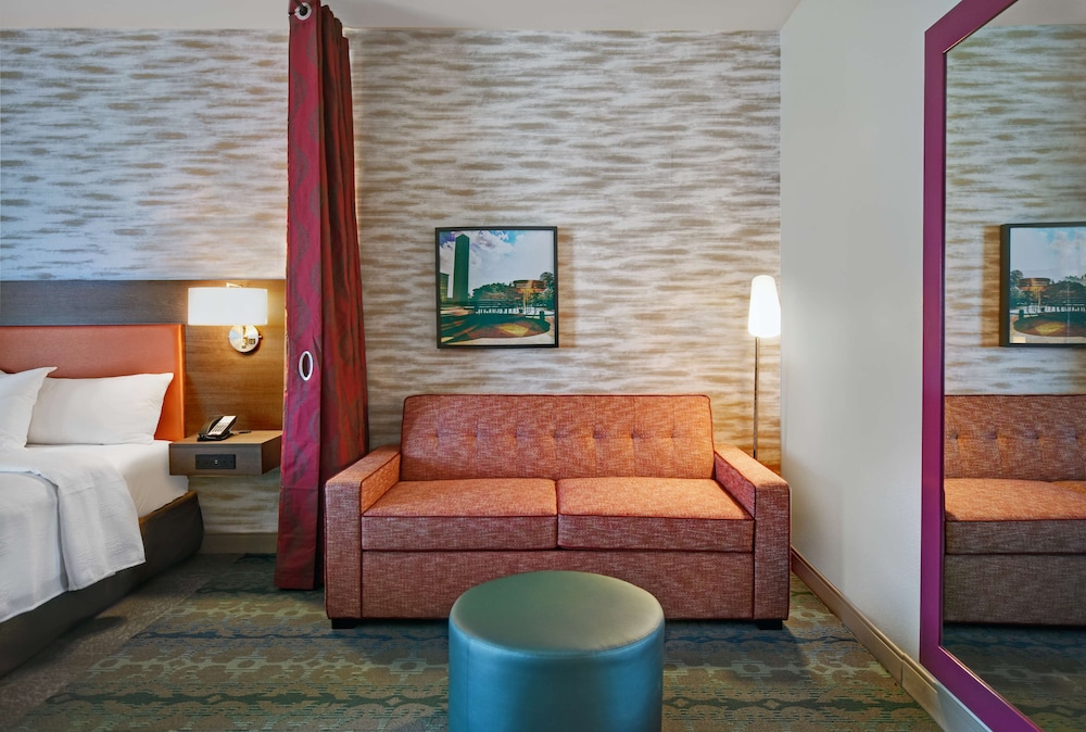 Home2 Suites by Hilton Columbus - photo 32