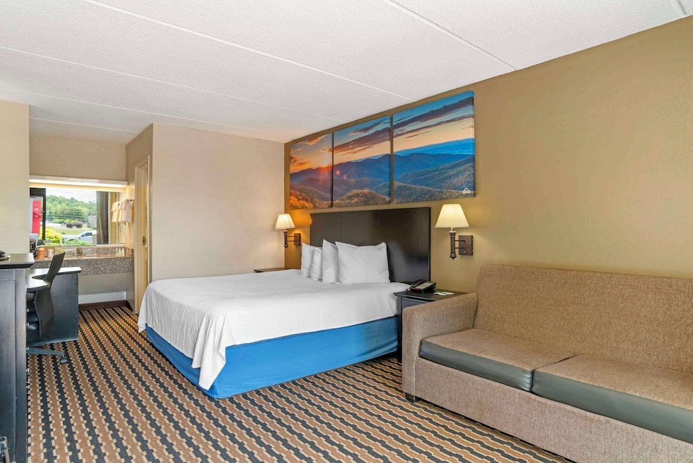 Days Inn by Wyndham Wilkesboro - photo 4