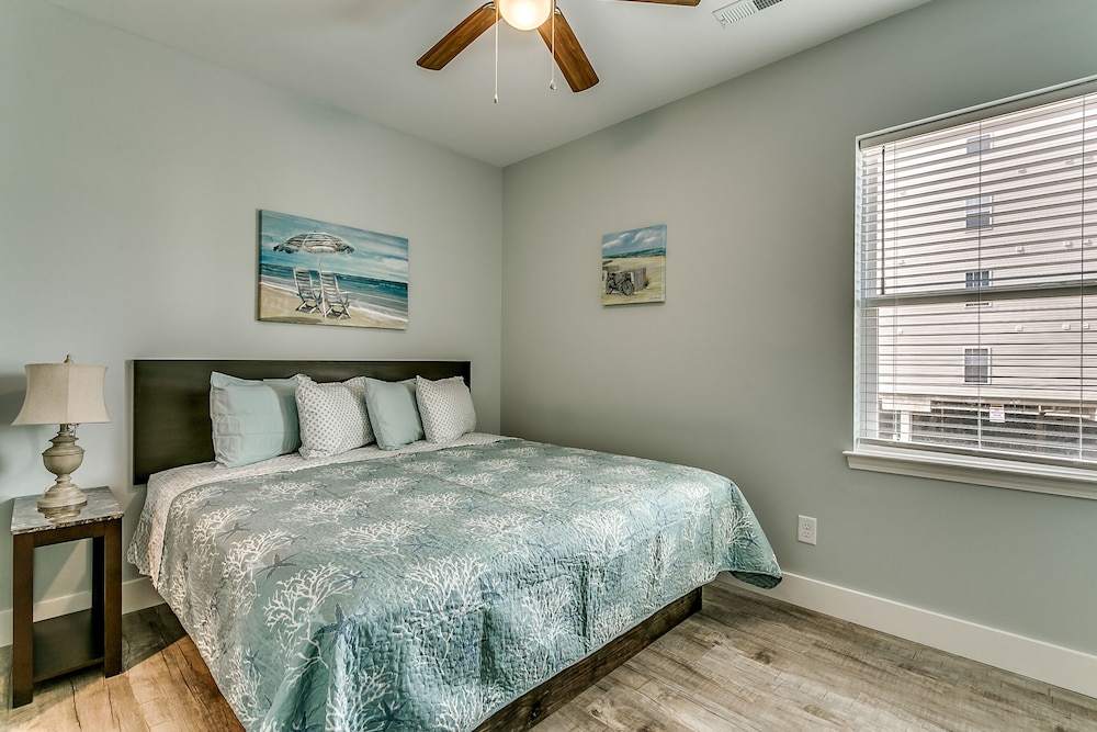 Together Resorts Cherry Grove Resort at 5401 A N Ocean Blvd - photo 8