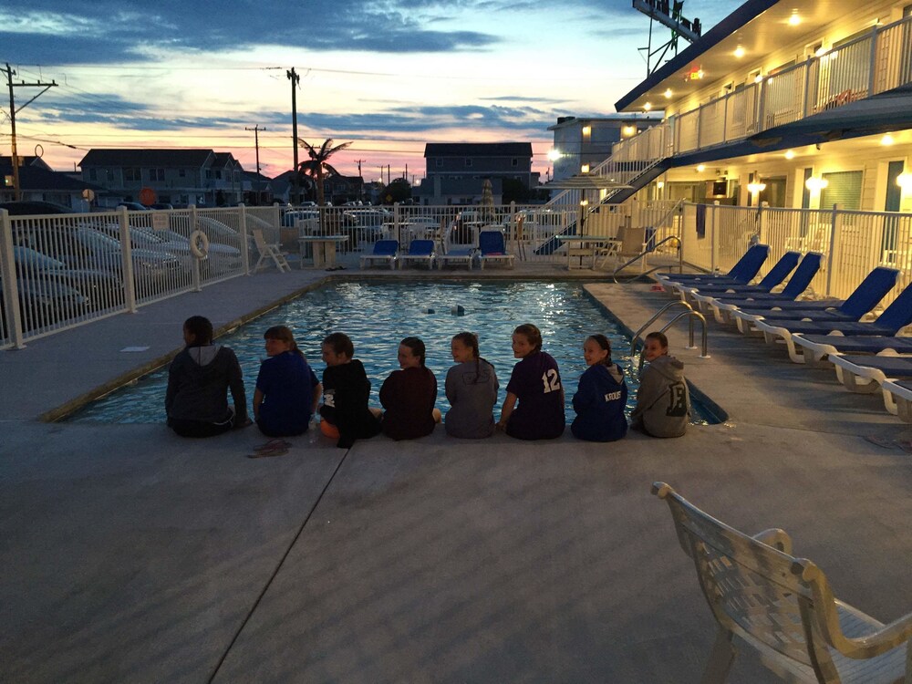 The Blue Marlin Resort - photo 15