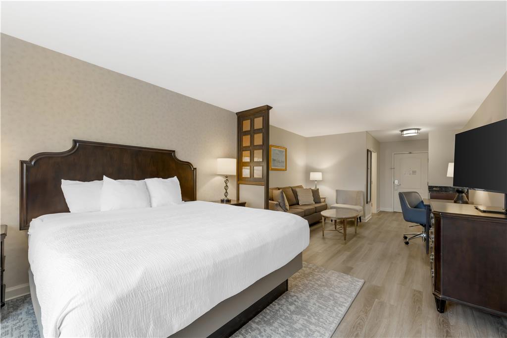 Best Western Plus Vineyard Inn & Suites - photo 31