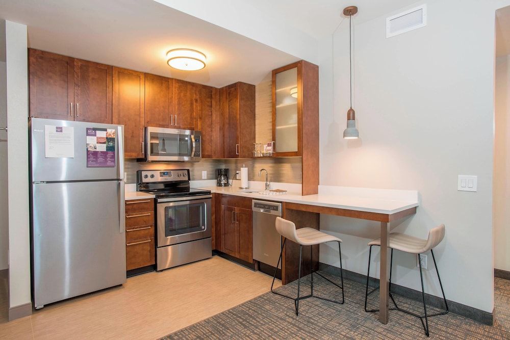 Residence Inn by Marriott Cincinnati Midtown Rookwood - photo 10
