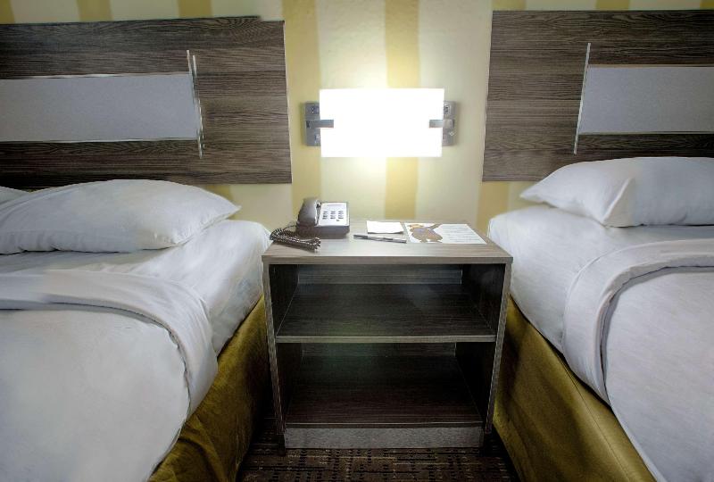 Travelodge by Wyndham Phoenix Downtown - photo 43