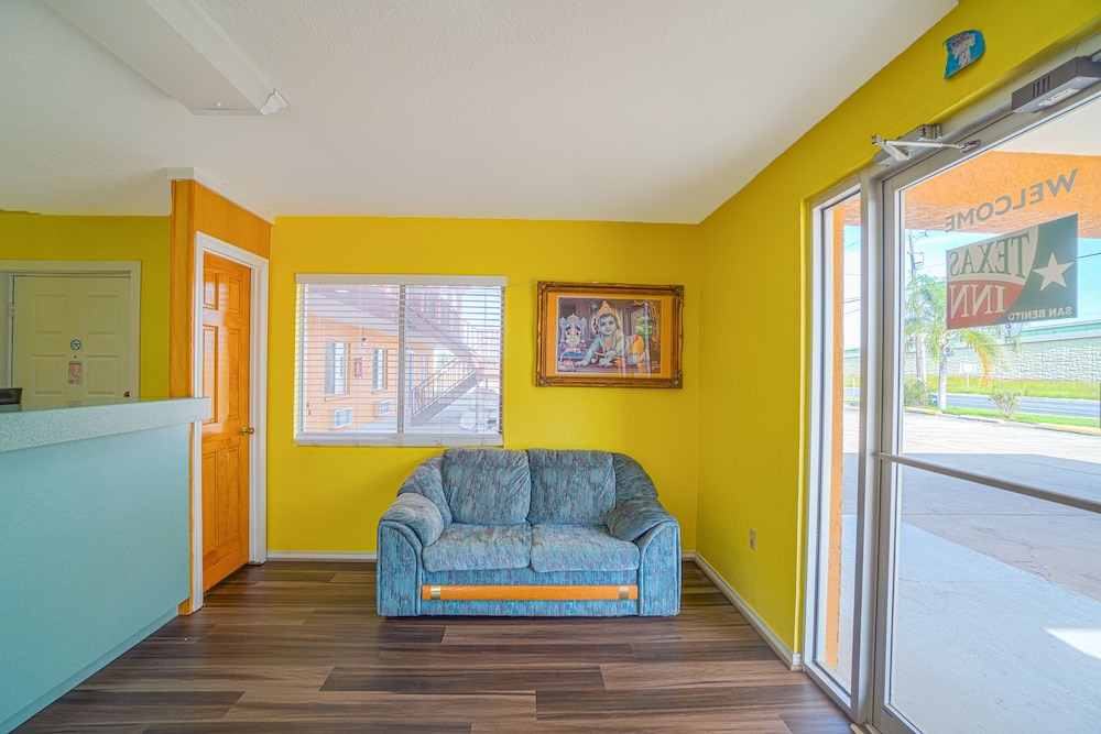 Texas Inn San Benito near Harlingen - photo 4