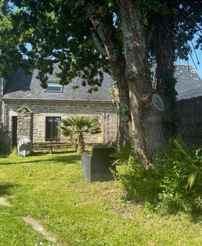 Maisonnette Bretonne Typique Beg Meil Fouesnant Ty Breizh Plage — Fouesnant