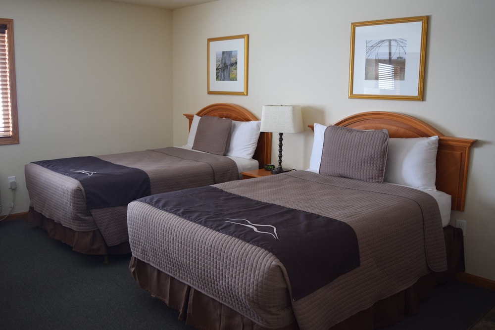 Mountain View Hotel - carbon neutral hotel in Killdeer