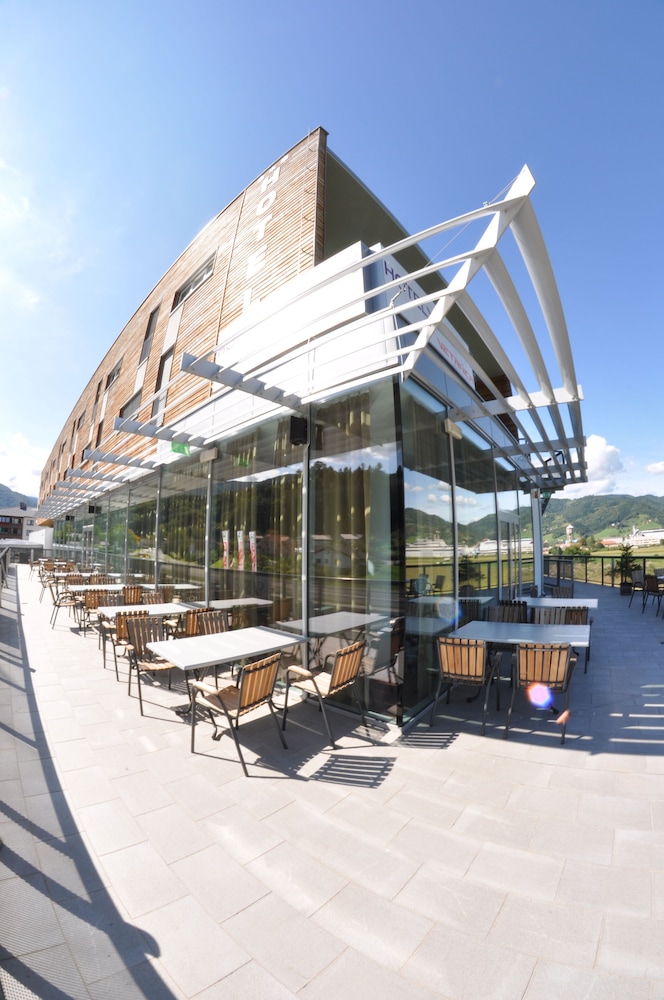 Hotel Veter - carbon neutral hotel in Ruse