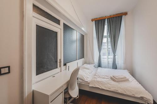 Heart of Prague Lodgings 2 - carbon neutral hotel in Prague