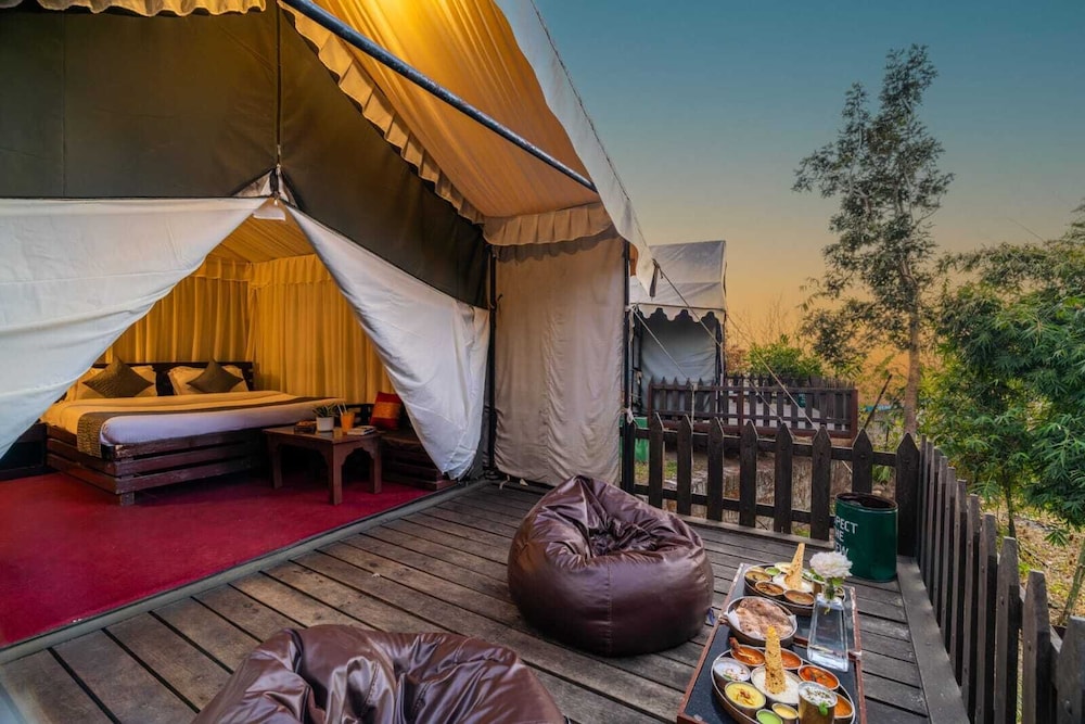 Samskara & Samsara in Lansdowne, India