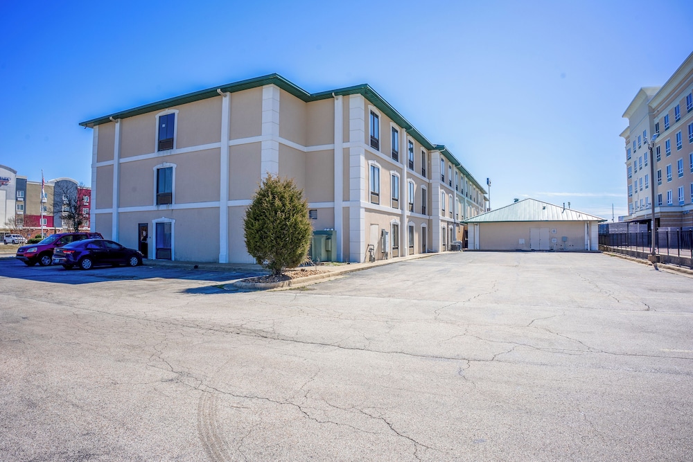 Ark Suites By Oyo Jonesboro I 555 - photo 84