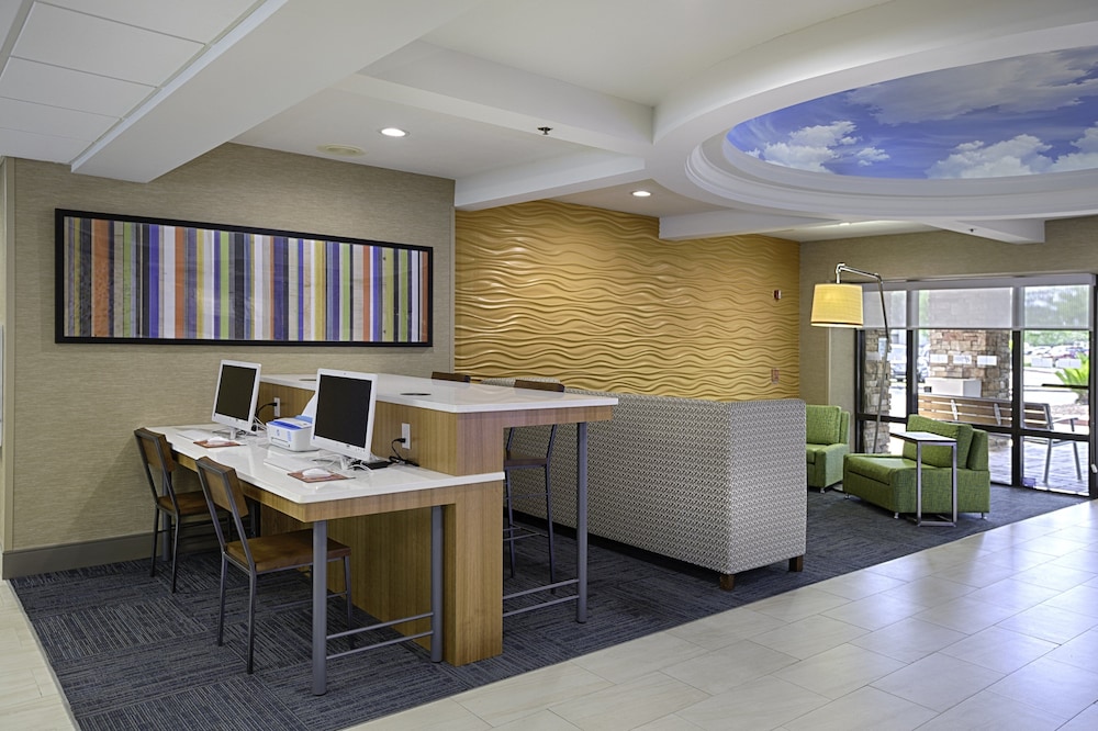 Holiday Inn Express Hotel & Suites Jacksonville South by IHG - photo 28