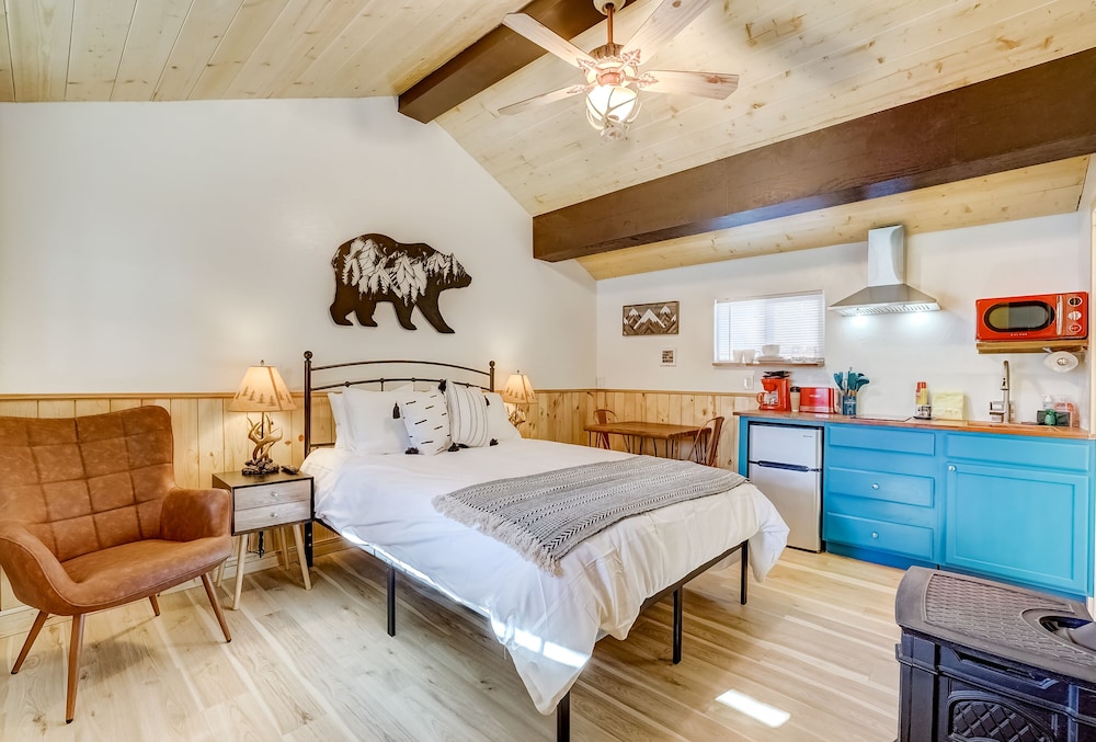 Tahoe Mountain inn - photo 24