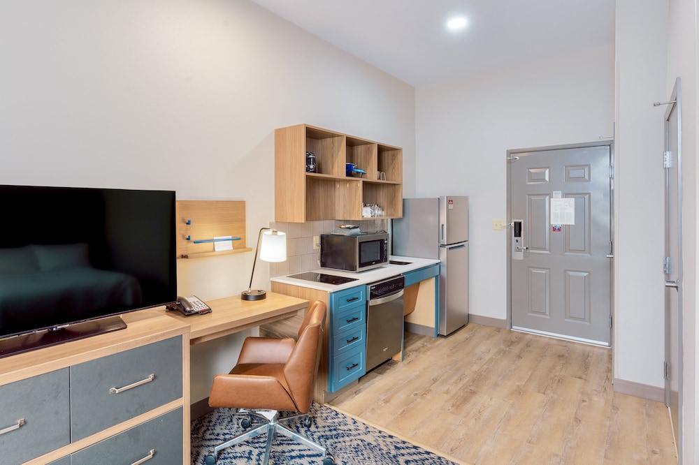 Candlewood Suites Oklahoma City Moore an IHG Hotel - photo 4