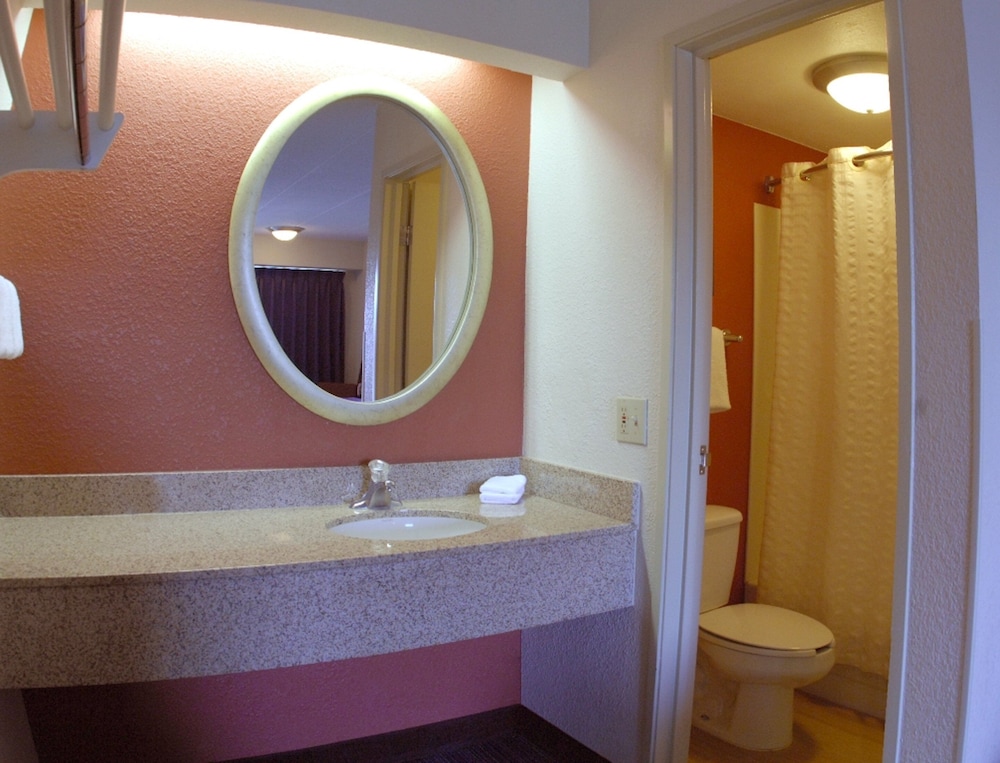 Red Roof Inn Chicago Joliet - photo 24