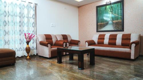 Padmanivas — 4-Star Luxury Hotel in Bengaluru, India