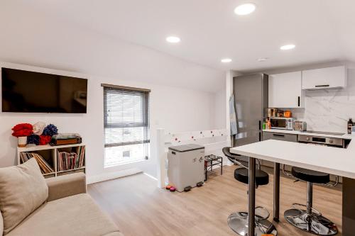 Comfortable 1BR duplex in Clapham — 4-Star Luxury Hotel in London, United Kingdom