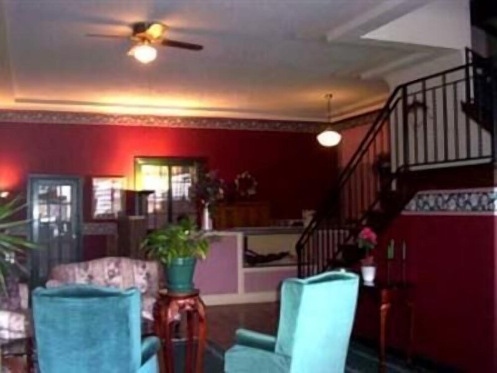 La Plaza Inn - photo 74