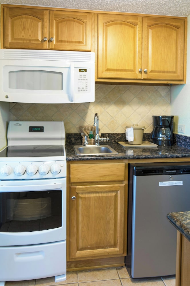 Compass Cove Resort - photo 172