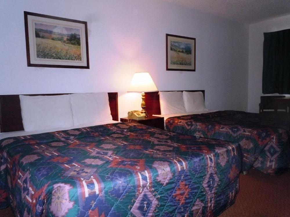 Red Lion Inn & Suites Yakima - photo 6