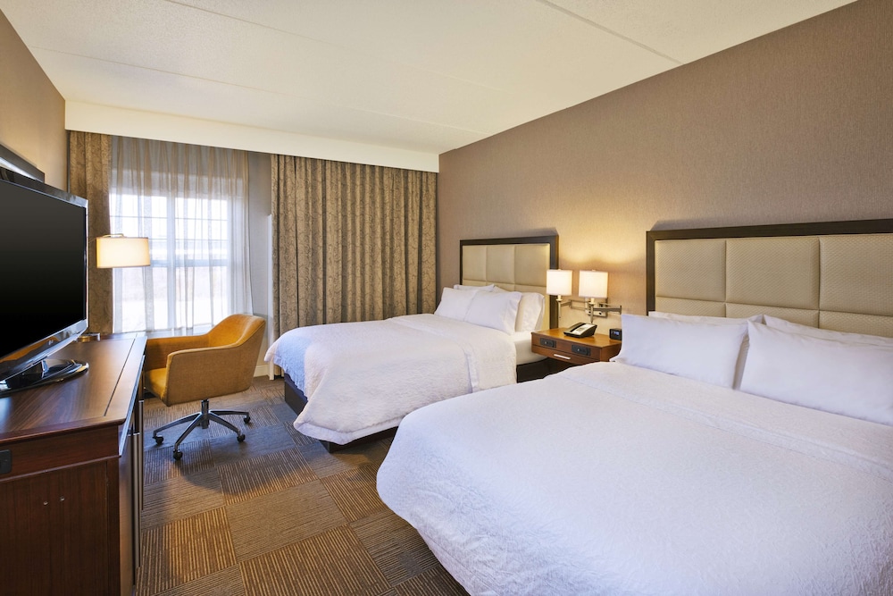Hampton Inn & Suites Providence Warwick Airport - photo 15
