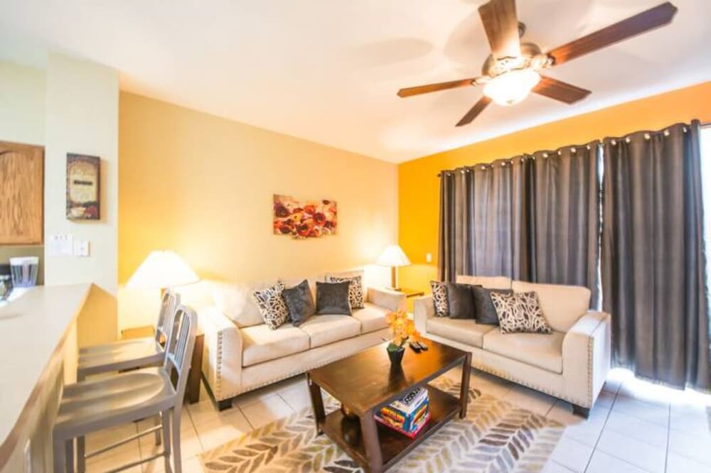 3BR Windsor Hills Townhome 7671 by OVRH VR - photo 18