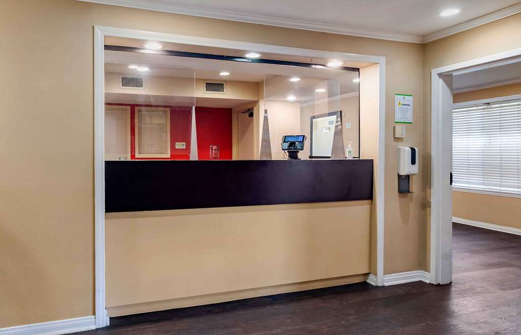 Extended Stay America Suites Los Angeles Monrovia - photo 3