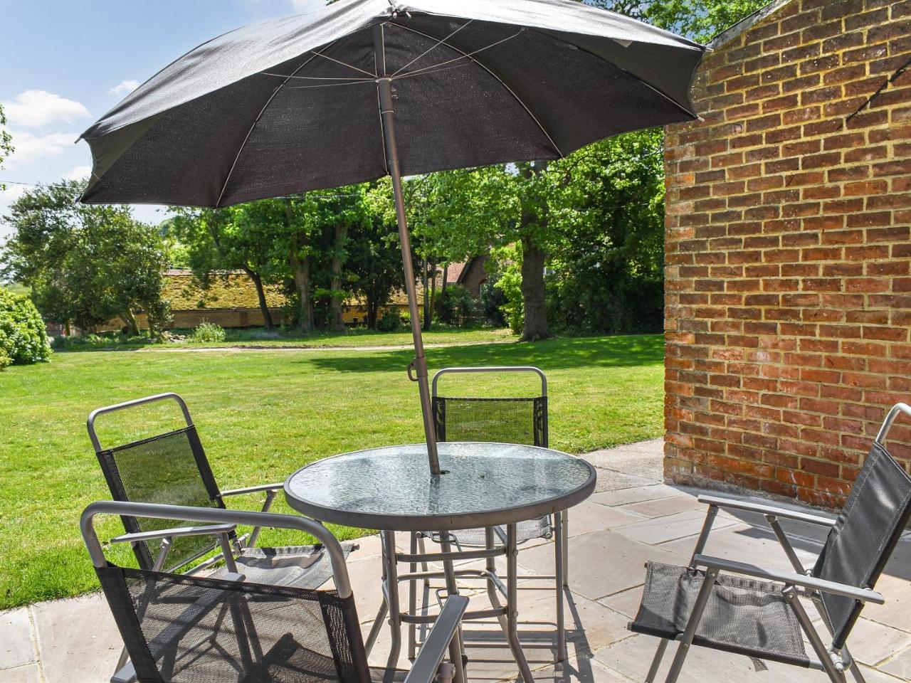 Beachborough Park Summer House — 4-Star Luxury Hotel in Folkestone, United Kingdom