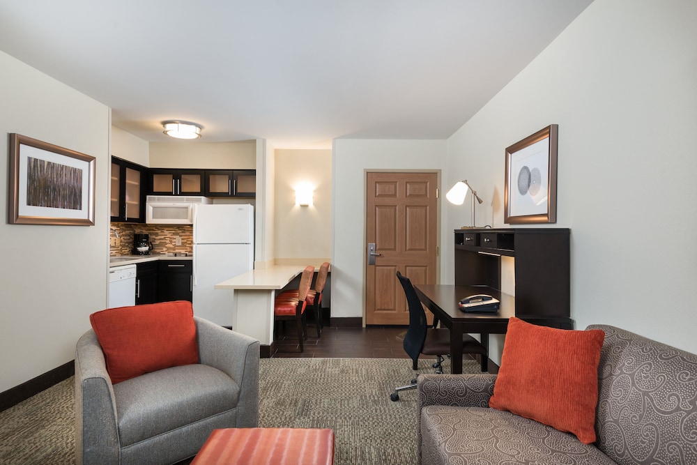 Staybridge Suites Chantilly Dulles Airport by IHG - photo 11