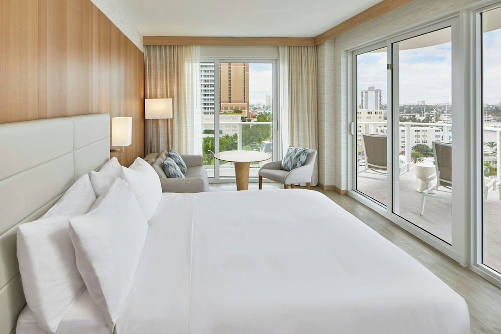 AC Hotel by Marriott Fort Lauderdale Beach - photo 11
