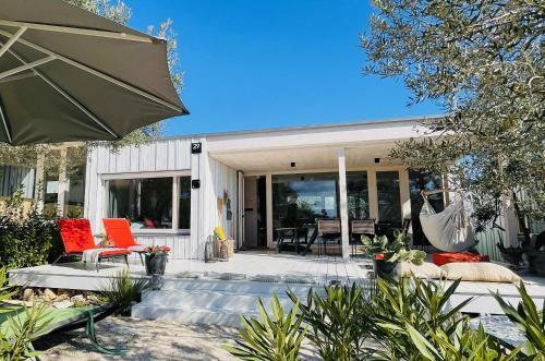 Buqez Eco Resort Beach Villa No 29 Seaview in Pakostane, Croatia