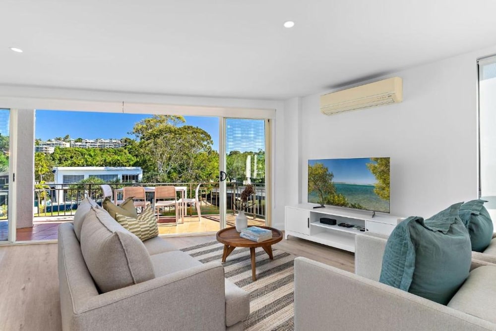 Sunny at the Sound — 4-Star Luxury Hotel in Noosa Heads, Australia