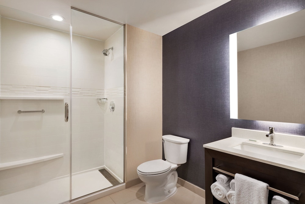 Residence Inn by Marriott New York JFK Airport - photo 25