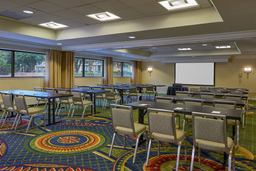 Washington Dulles Airport Marriott - photo 48
