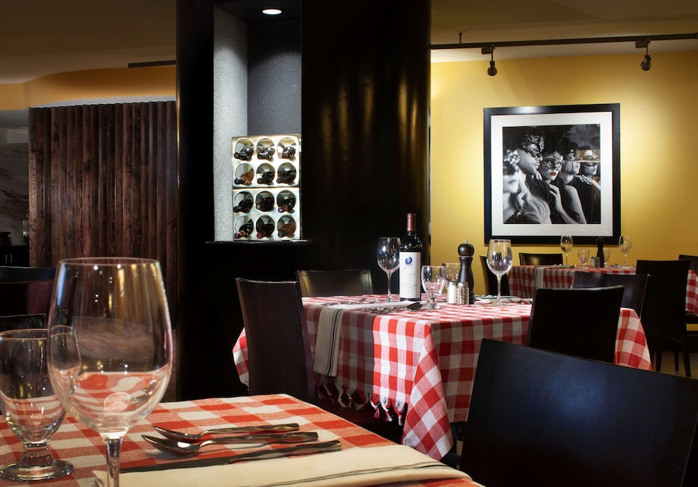 DoubleTree by Hilton El Paso Downtown - photo 40