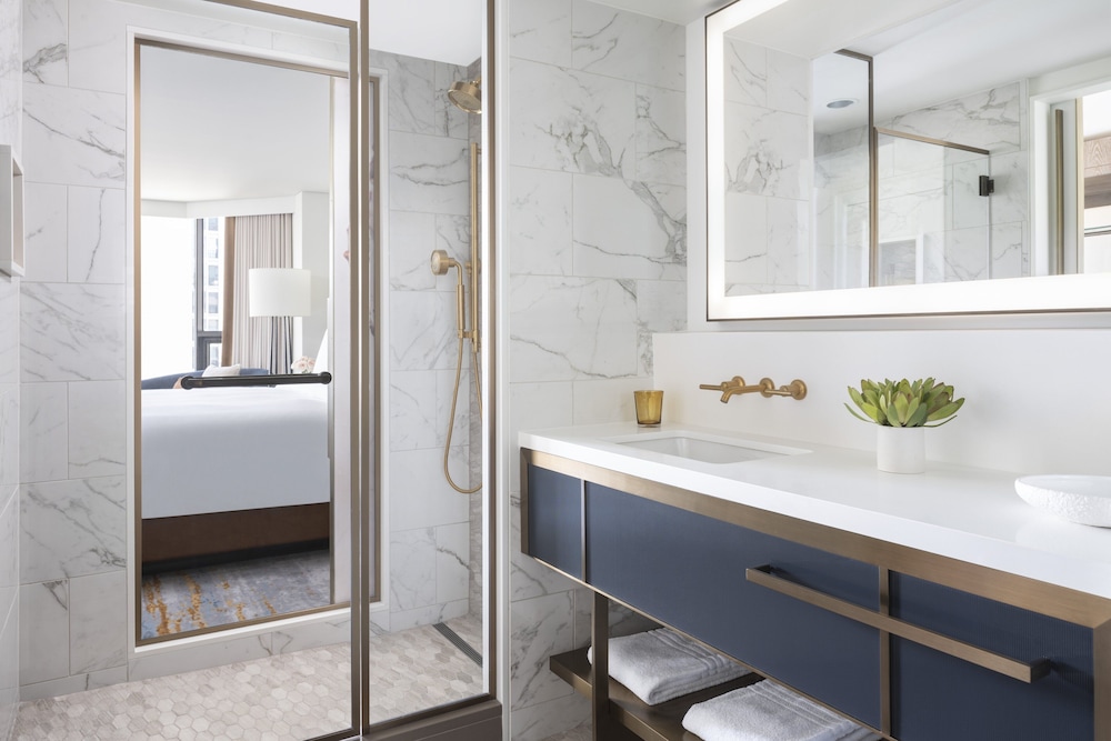 Four Seasons Hotel Houston - photo 49