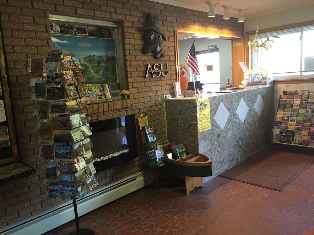 Highland Hills Motel and Cabins A Master Hosts Resort - photo 45