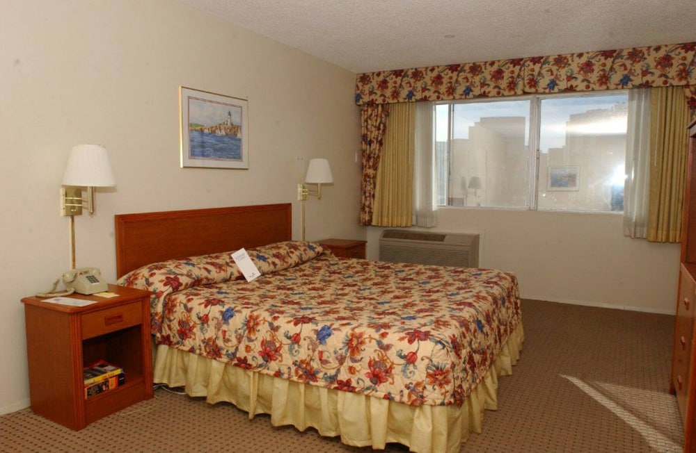 Vagabond Inn Long Beach - photo 14