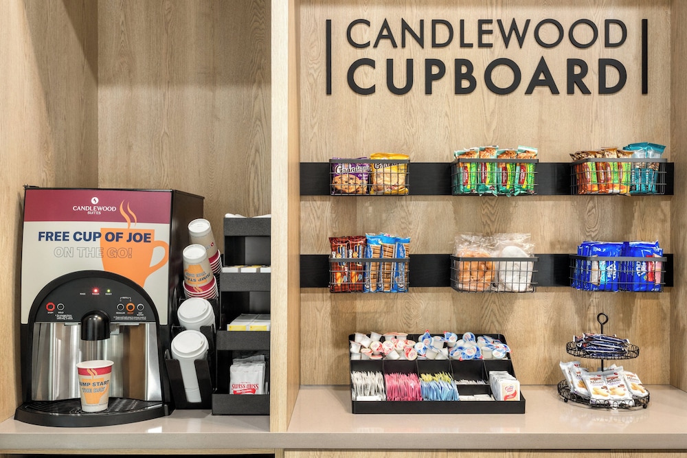 Candlewood Suites Mount Pleasant by IHG - photo 61
