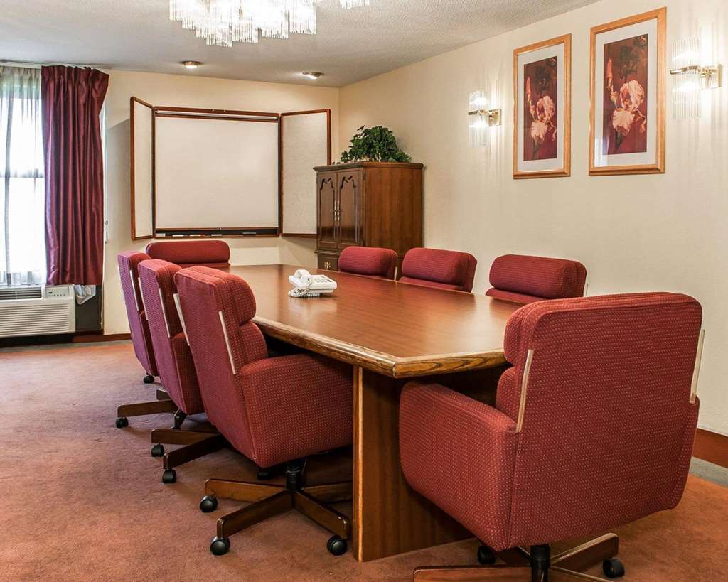 Quality Inn & Suites Shelbyville I 74 - photo 23