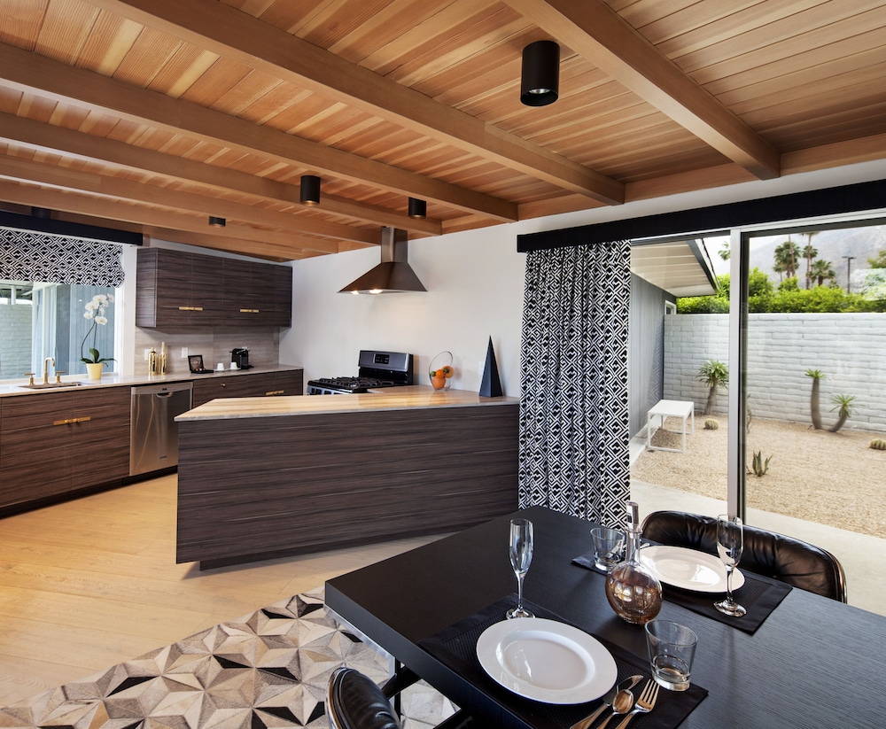 L'Horizon Resort & Spa Hermann Bungalows - photo 19