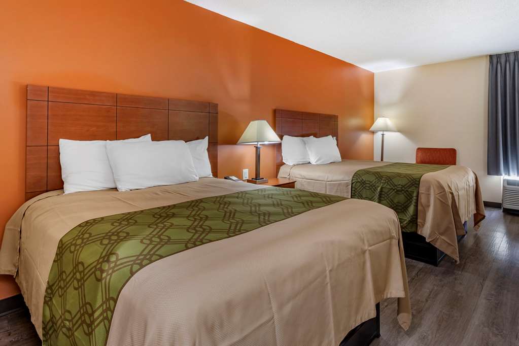 Econo Lodge Saint Stephen - photo 14