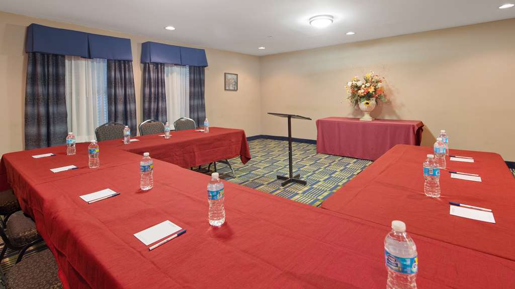 SureStay Plus Hotel by Best Western Roanoke Rapids I 95 - photo 35