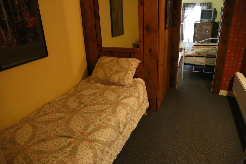 Salt Ash Inn - photo 35