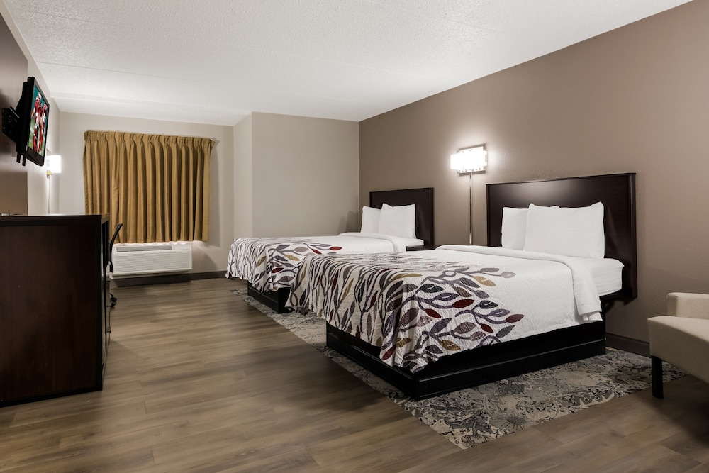 Red Roof Inn Hartford New Britain - photo 21