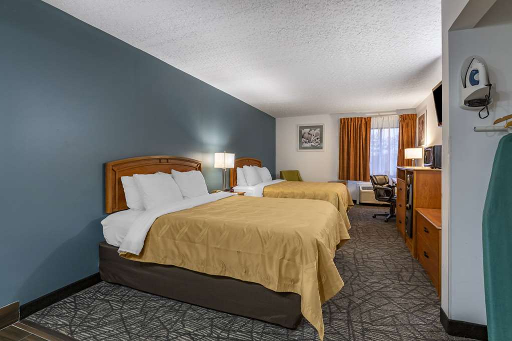 Quality Inn Austintown Youngstown West - photo 9