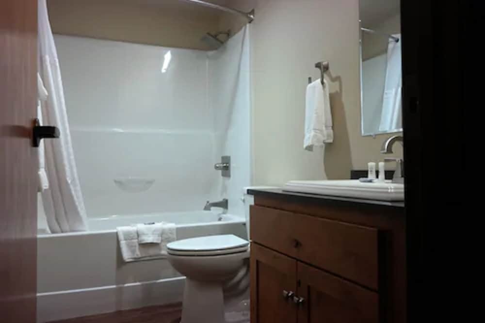 Sitka Hotel and Restaurant - photo 15