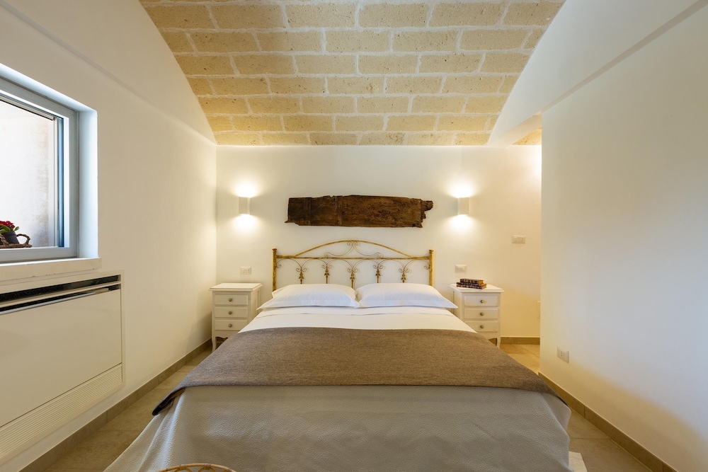 2220 Trulli Biancapetra by Perle di Puglia — Francavilla Fontana — photo 4