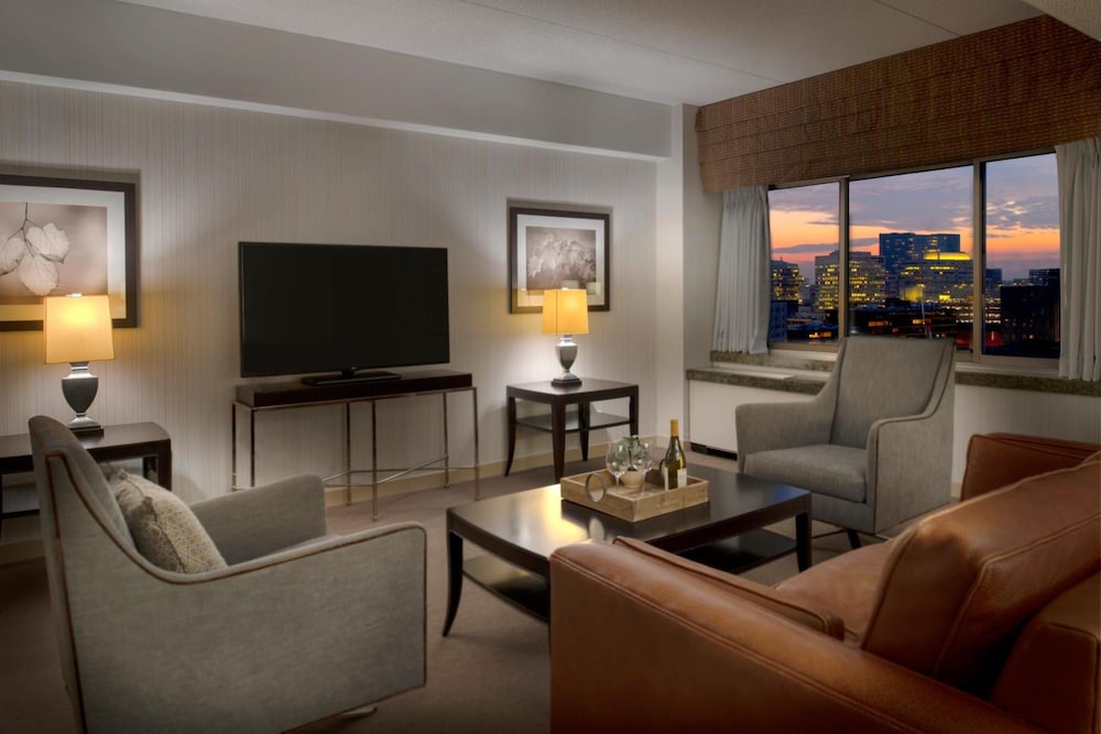 The Stamford Hotel - photo 17