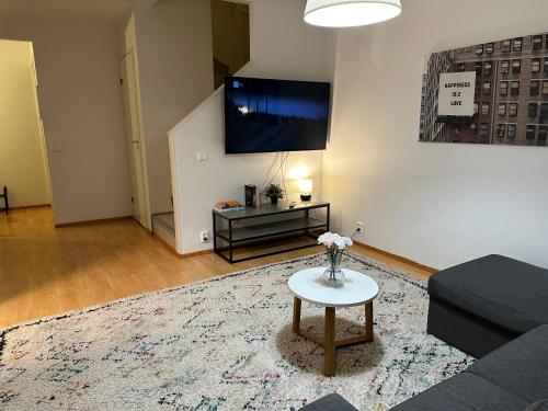3 Bedroom Apartment With Sauna And Balcony — 4-Star Luxury Hotel in Helsinki, Finland