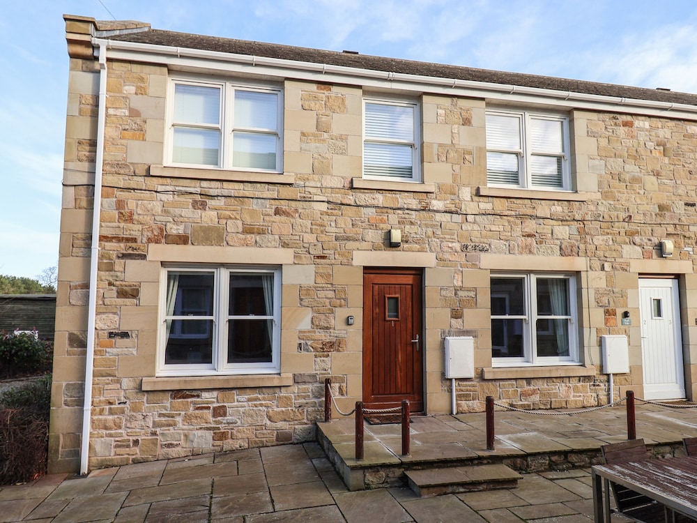 1 Pear Tree — 4-Star Luxury Hotel in Berwick-Upon-Tweed, United Kingdom